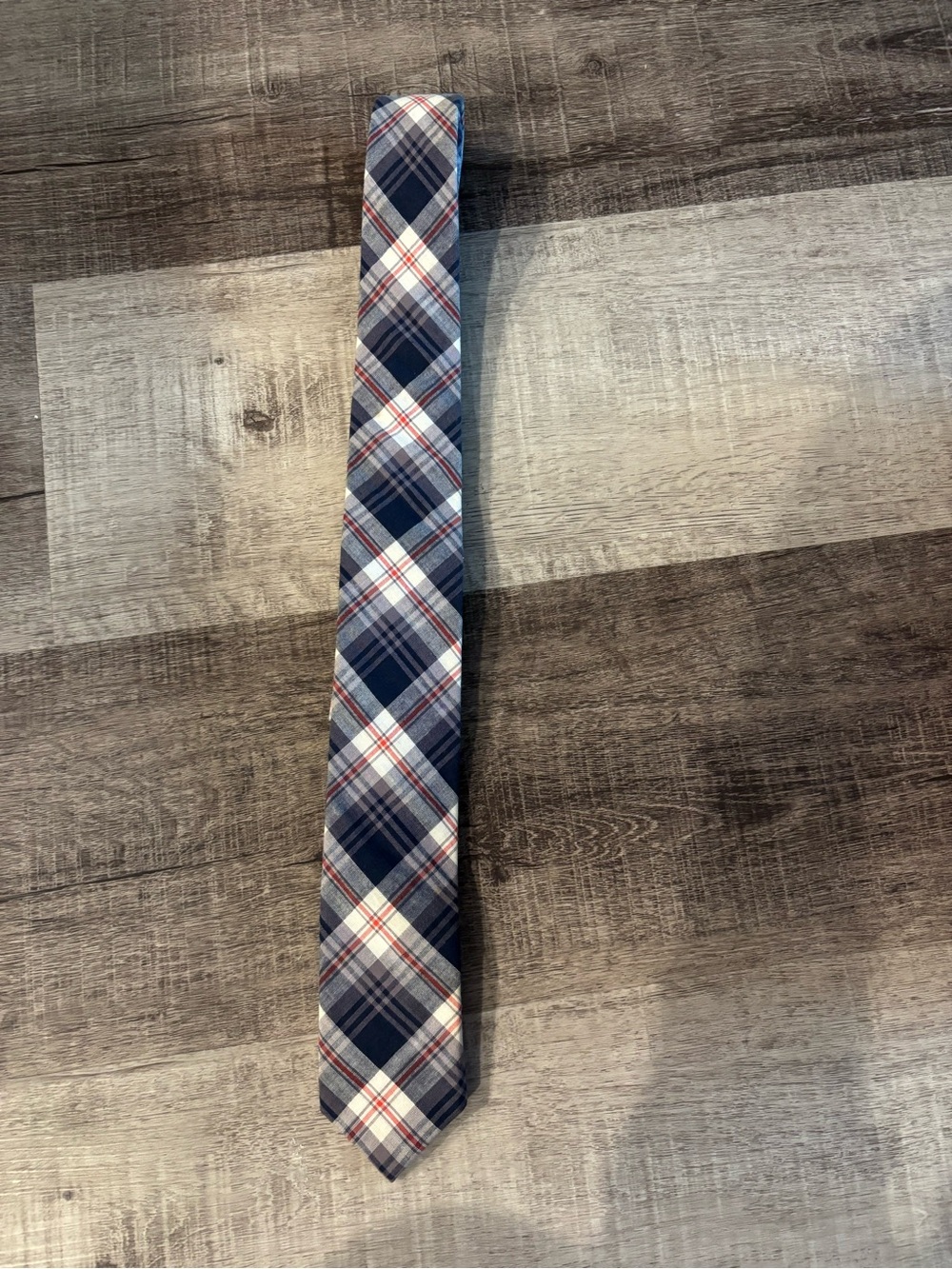 Banana Republic Navy Plaid Tie with White and Red Accents